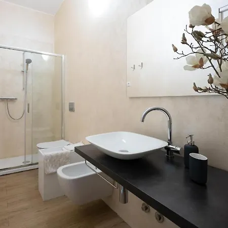 Cute And Cozy Train Station Apartment Bergamo